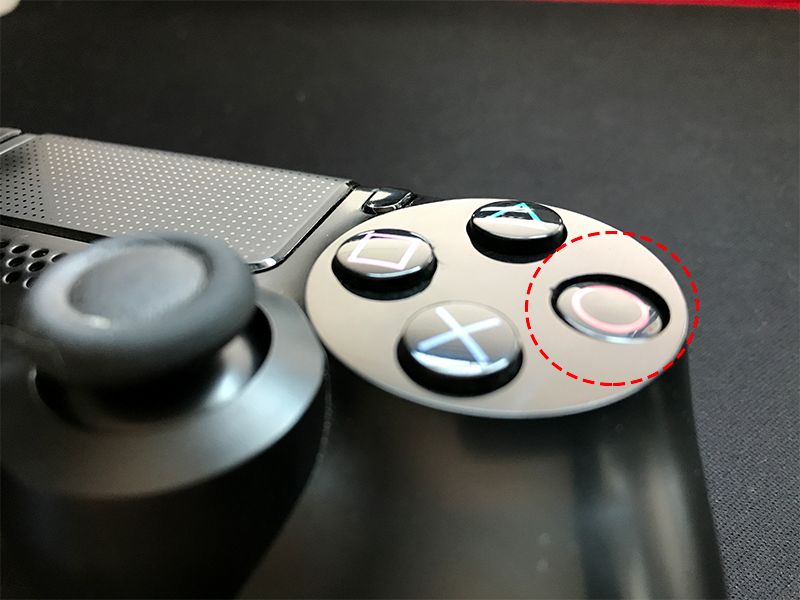 PS4コントローラーの埋まったボタンを自分で修理・分解する方法 - ゲームは１日１２時間